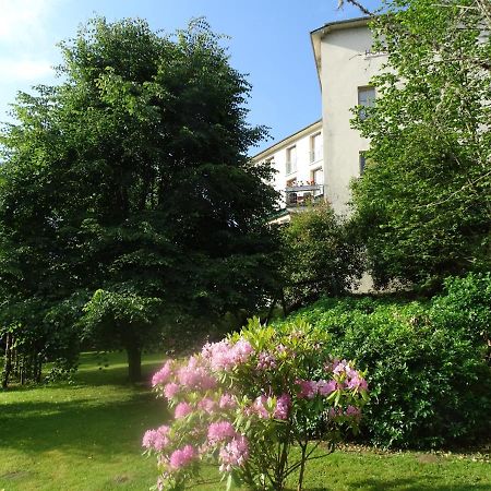 Hotel Ambroise Uzerche Exteriör bild
